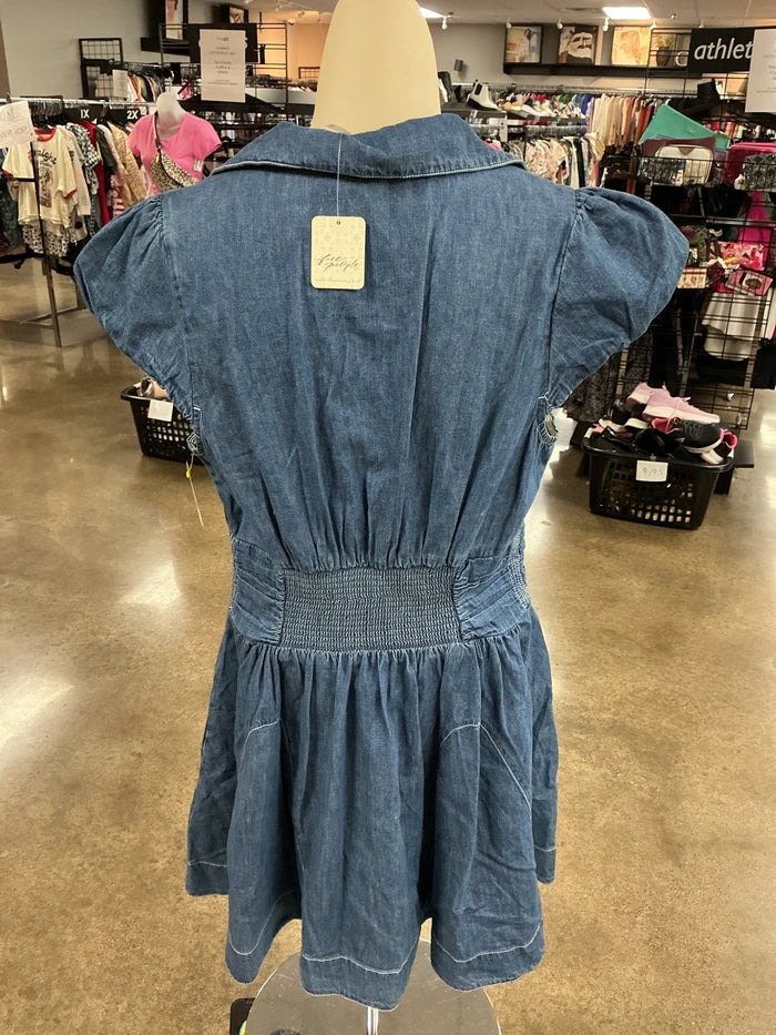 Dress Casual Short By Free People In Blue Denim, Size:M
