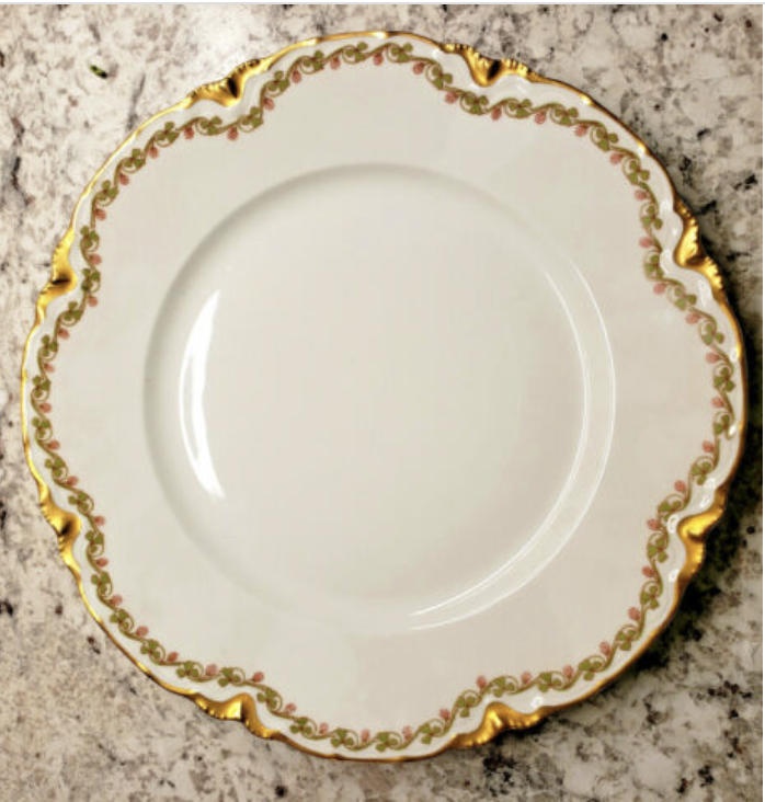 Haviland Clover Leaf  Dinner Plate 9 3/4"1