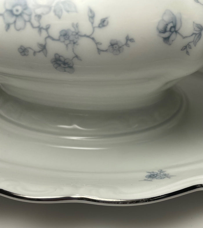 Johann Haviland Blue Garland Gravy Boat with Attached Underplate1