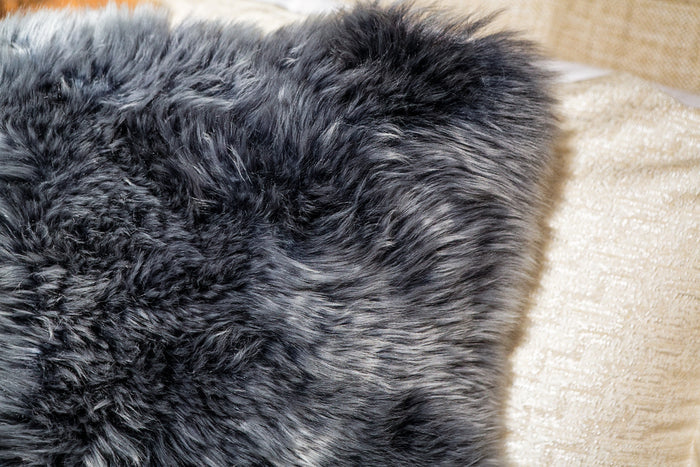 Long Wool Mulberry Pillow 20" x 20" - Auskin