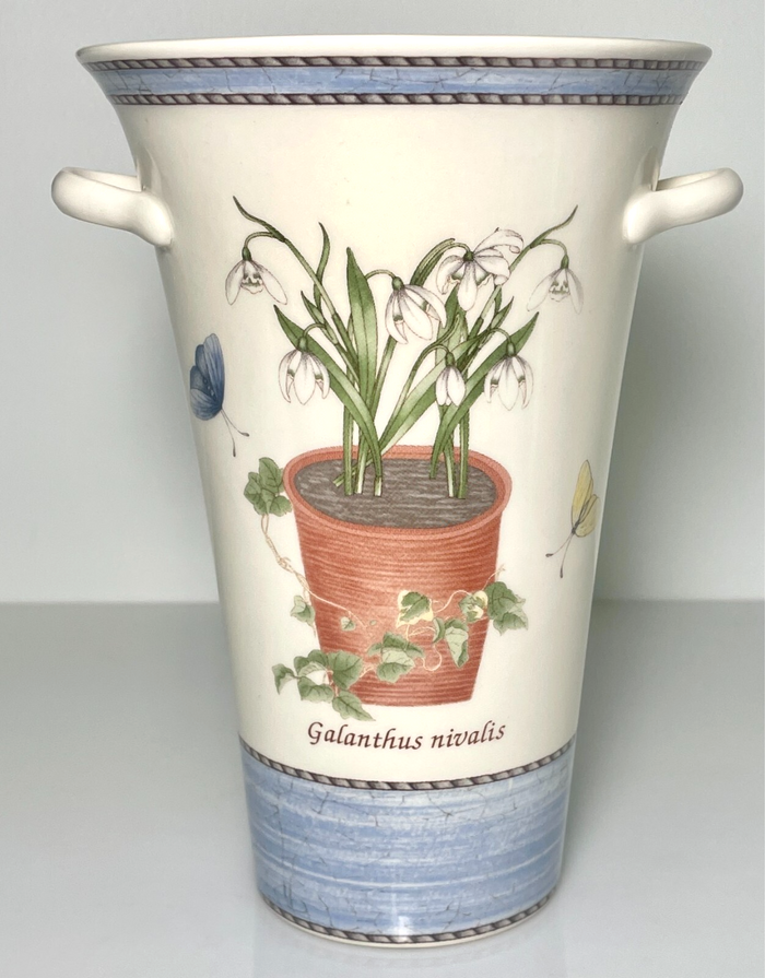 Wedgwood Sarah's Garden Vase 7" Galanthus nivalis Snowdrop0