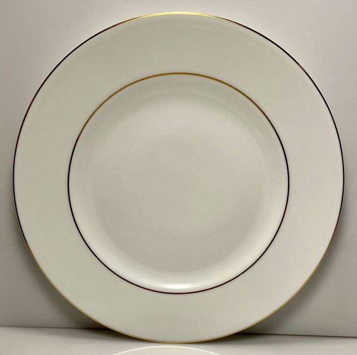 Wedgwood Signet Gold Salad Dessert Plate 8 1/8"0